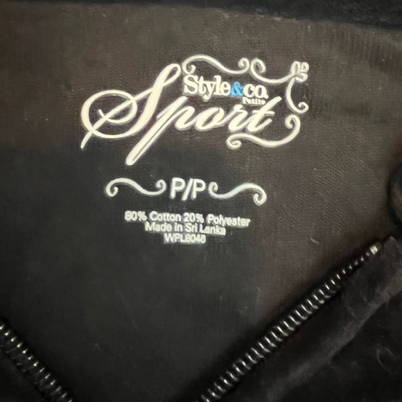 Matching Set - Picture 4 of 6